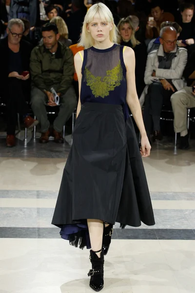 Look 34